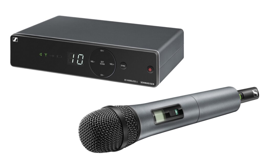 Sennheiser XSW 1-835 Wireless Handheld Vocal Microphone System