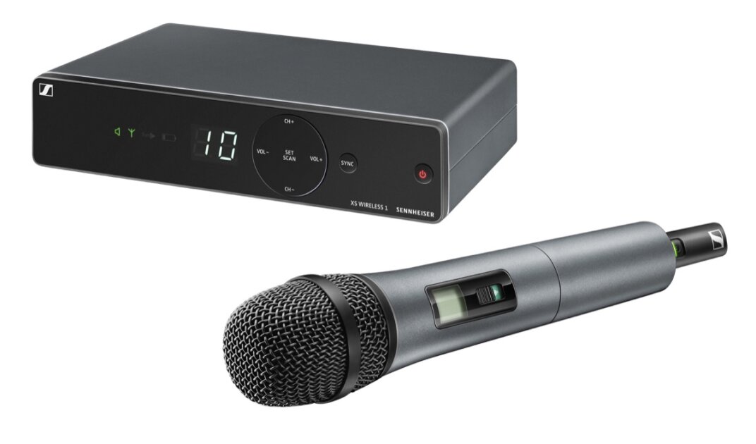 Sennheiser XSW-1 e825 Wireless Handheld Vocal Microphone System